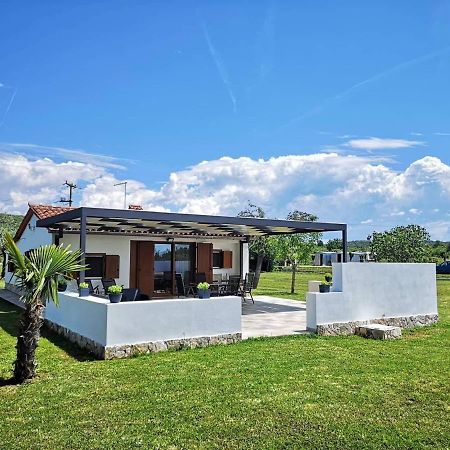 Villa Leo روفينج المظهر الخارجي الصورة