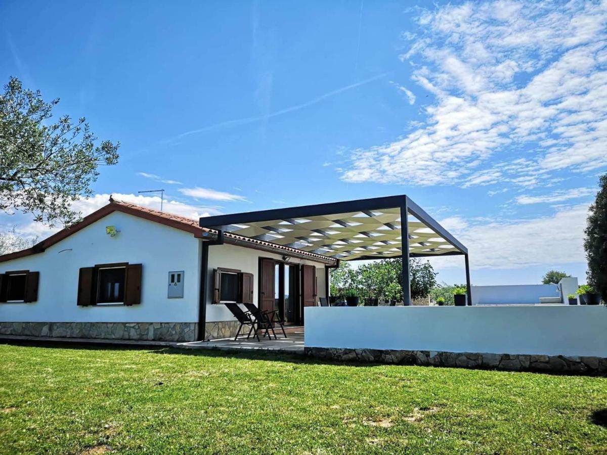 Villa Leo روفينج المظهر الخارجي الصورة